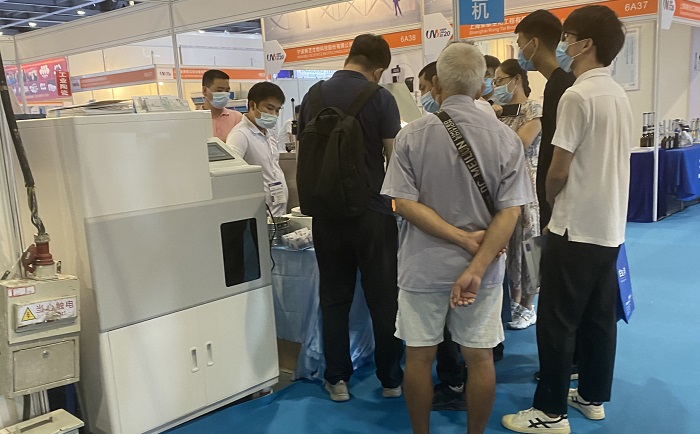與會人員參觀P站免费版APP行星P站污视频在线观看
